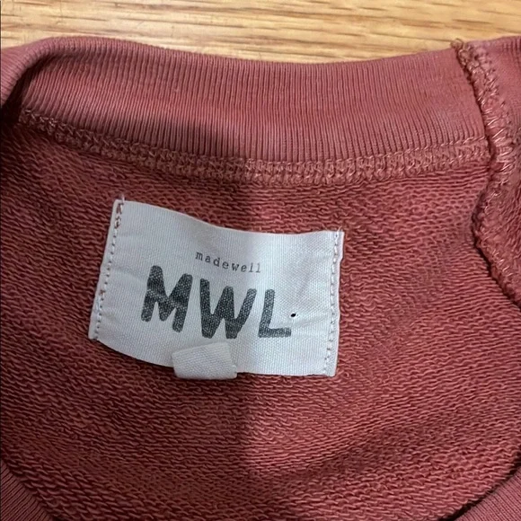 MWL Oversized Raglan Sweatshirt - Picture 7 of 8